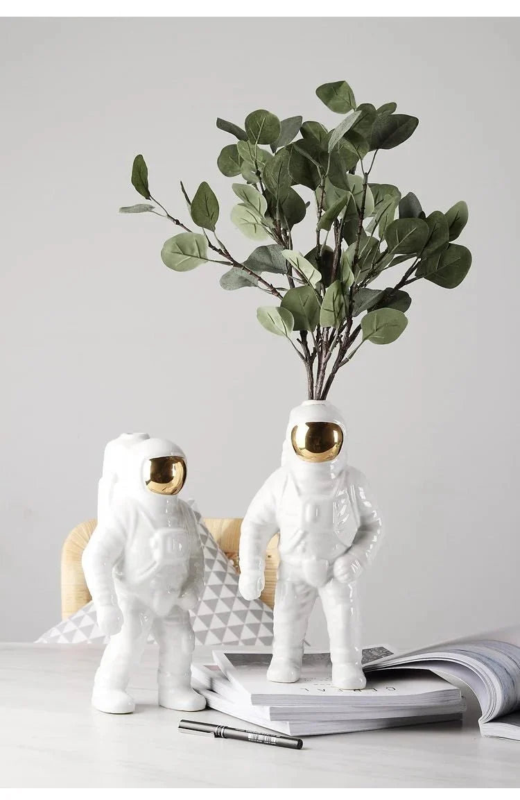 Astronaut Flower Vase | Space-Themed Ceramic Decor - Tegulane Global