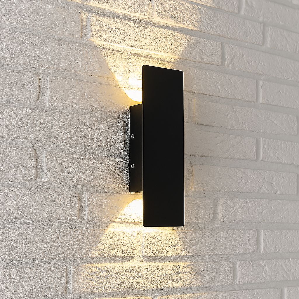 Black Weatherproof LED Wall Lights - Outdoor Style and Durability - Tegulane Global