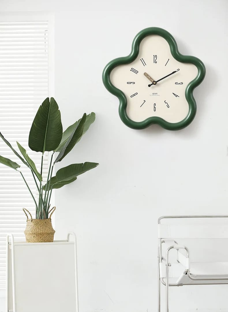 PetalTime - 3D Flower Pendulum Wall Clock with Silent Movement - Tegulane Global