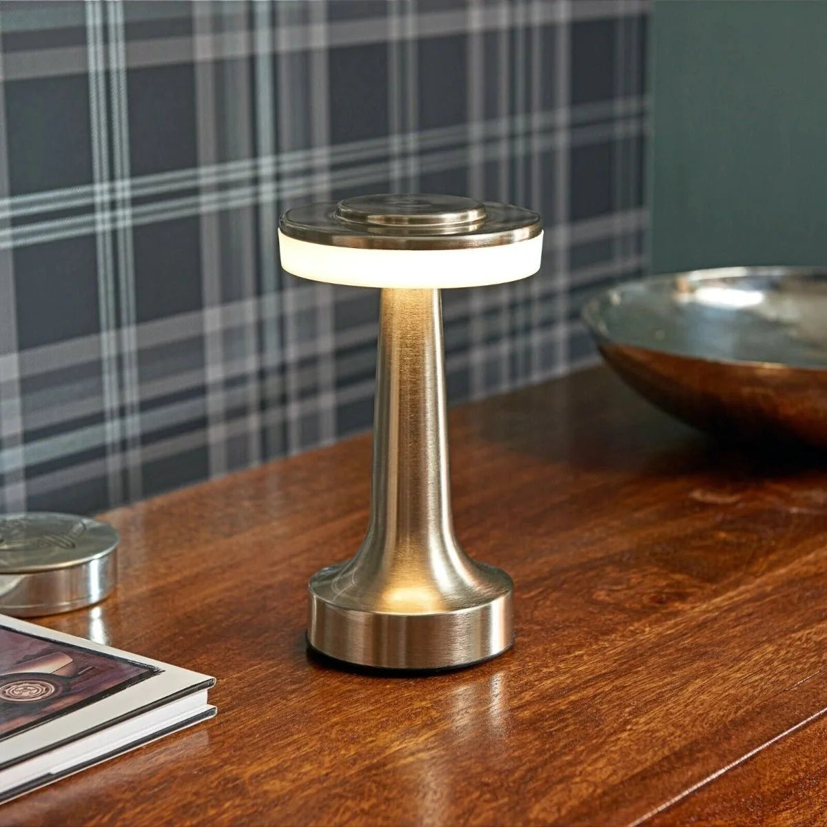 Retro Bar Nordic Table Lamp - Tegulane Global