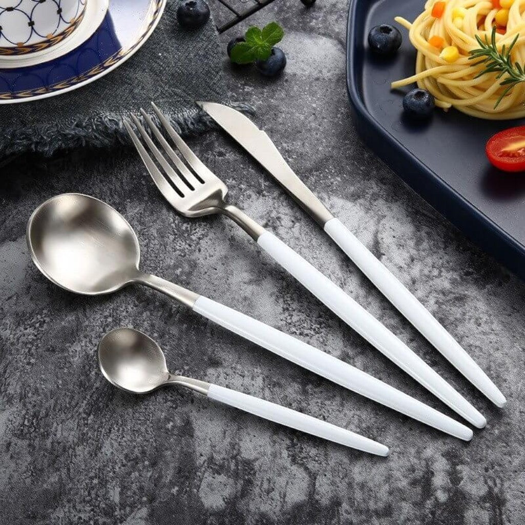White Silver Cutlery Set - 30 Piece Flatware - Tegulane Global