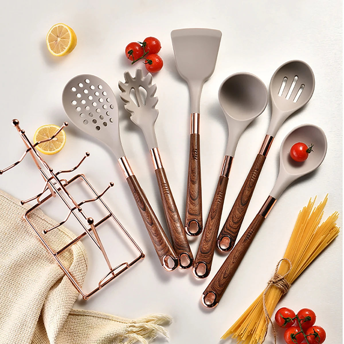 8pcs Silicone Kitchenware Set Pot Shovel Soup Spoon Spaghetti Claw Cooking Set with Storage Rack Household Kitchen Tools Set - Tegulane Global