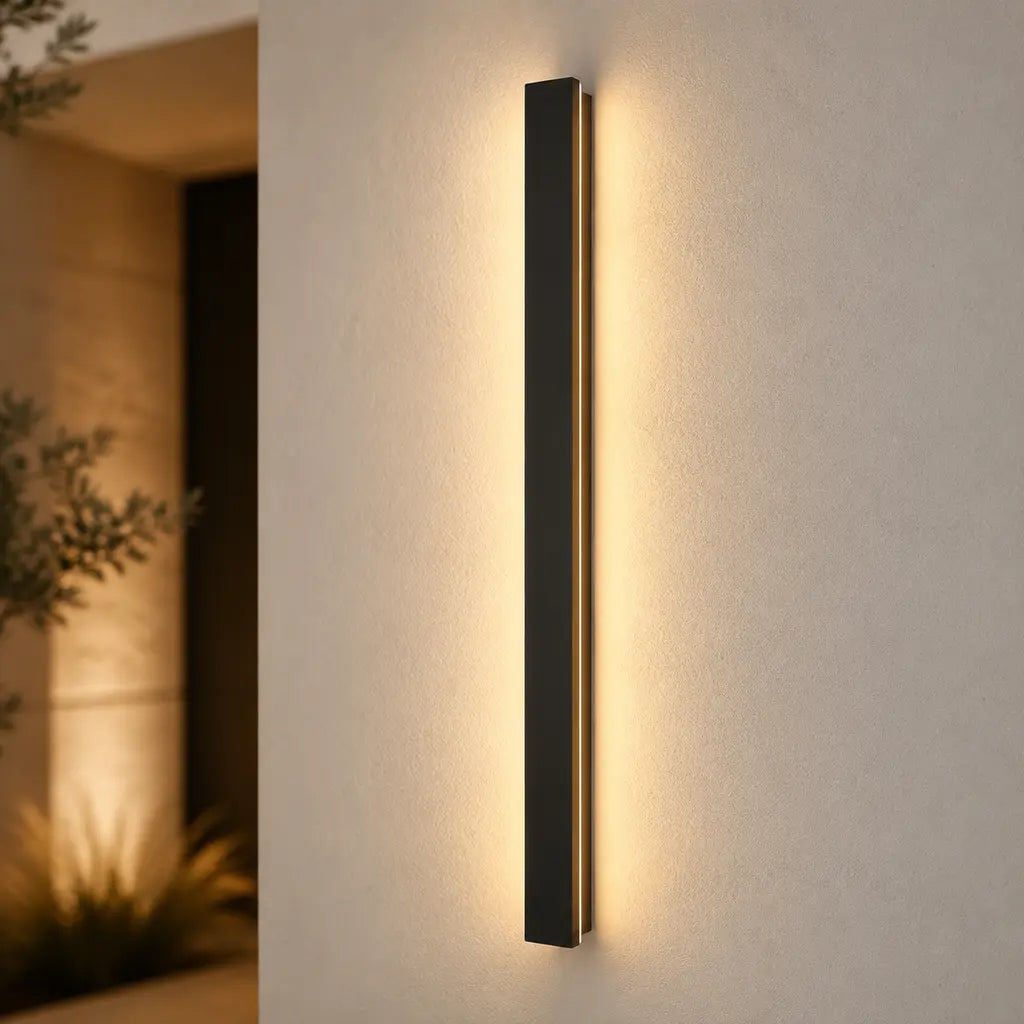 Black Linear Aluminium LED Outdoor Wall Light – IP65 - Tegulane Global