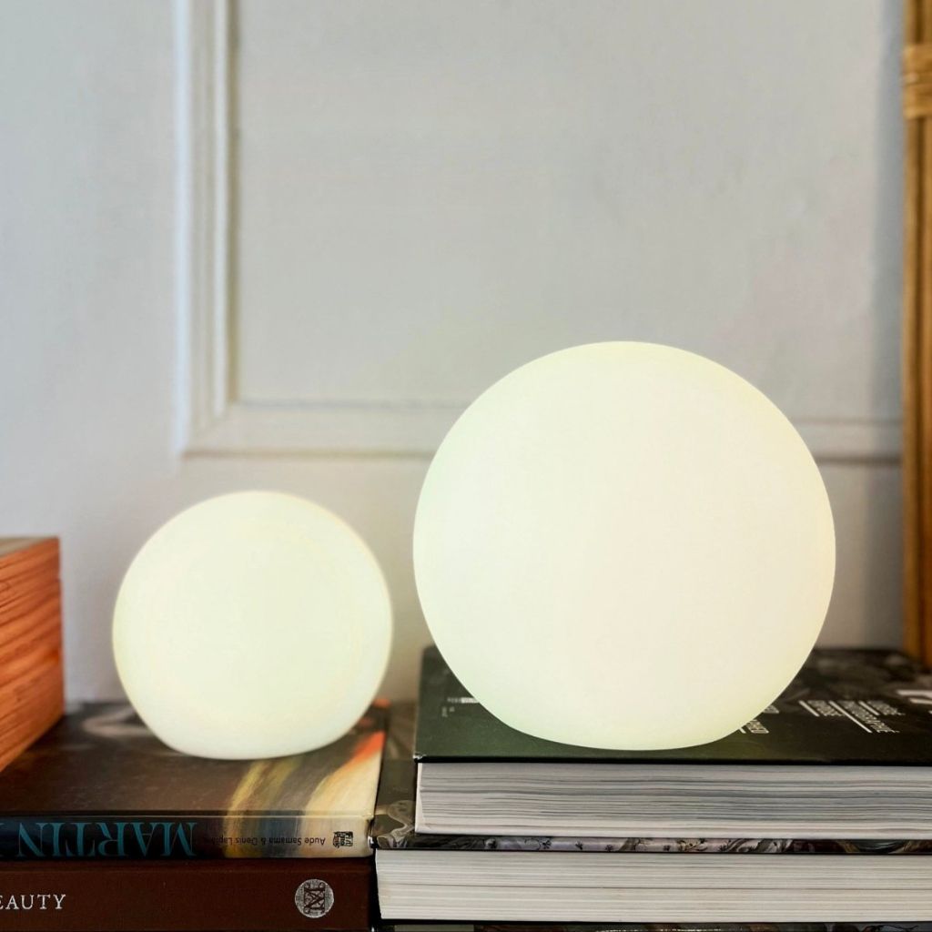Cordless LED Moon Table Lamp - Tegulane Global
