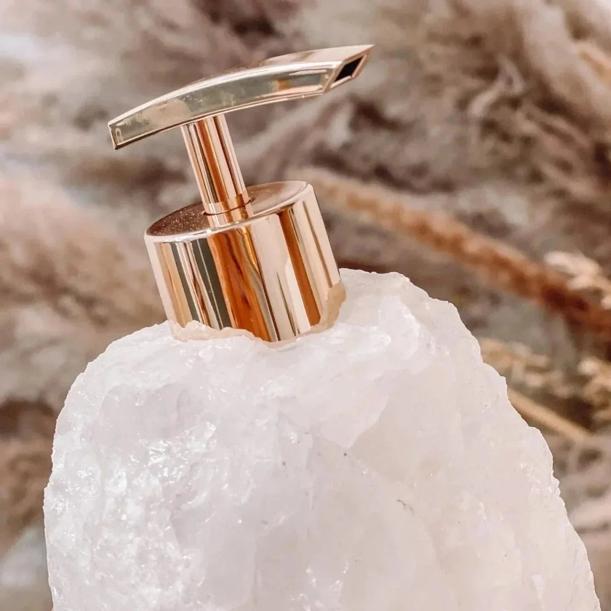 Deluxe Crystal Soap Dispenser – Elegant & Functional Bath Accessory - Tegulane Global