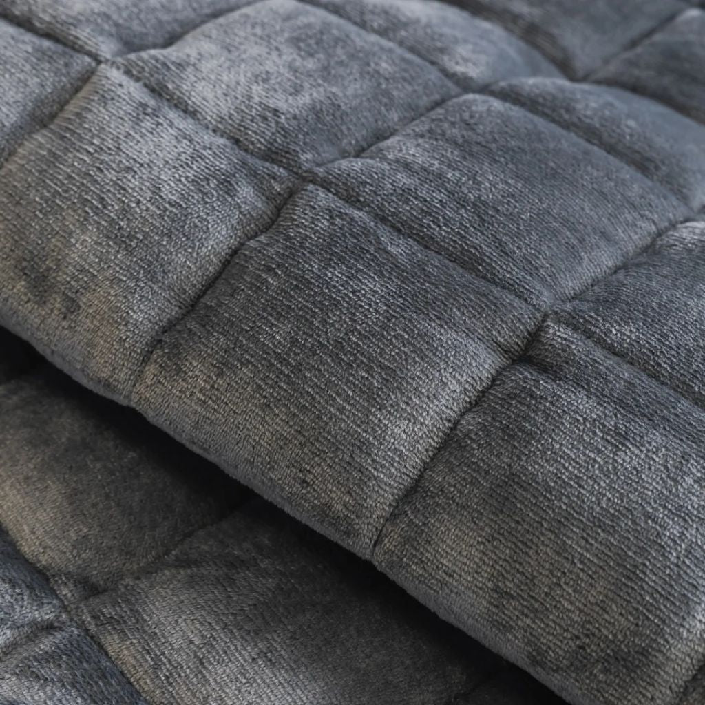 Quilted Sofa Cover Mat – Non-Slip & Pet Scratch Resistant - Tegulane Global