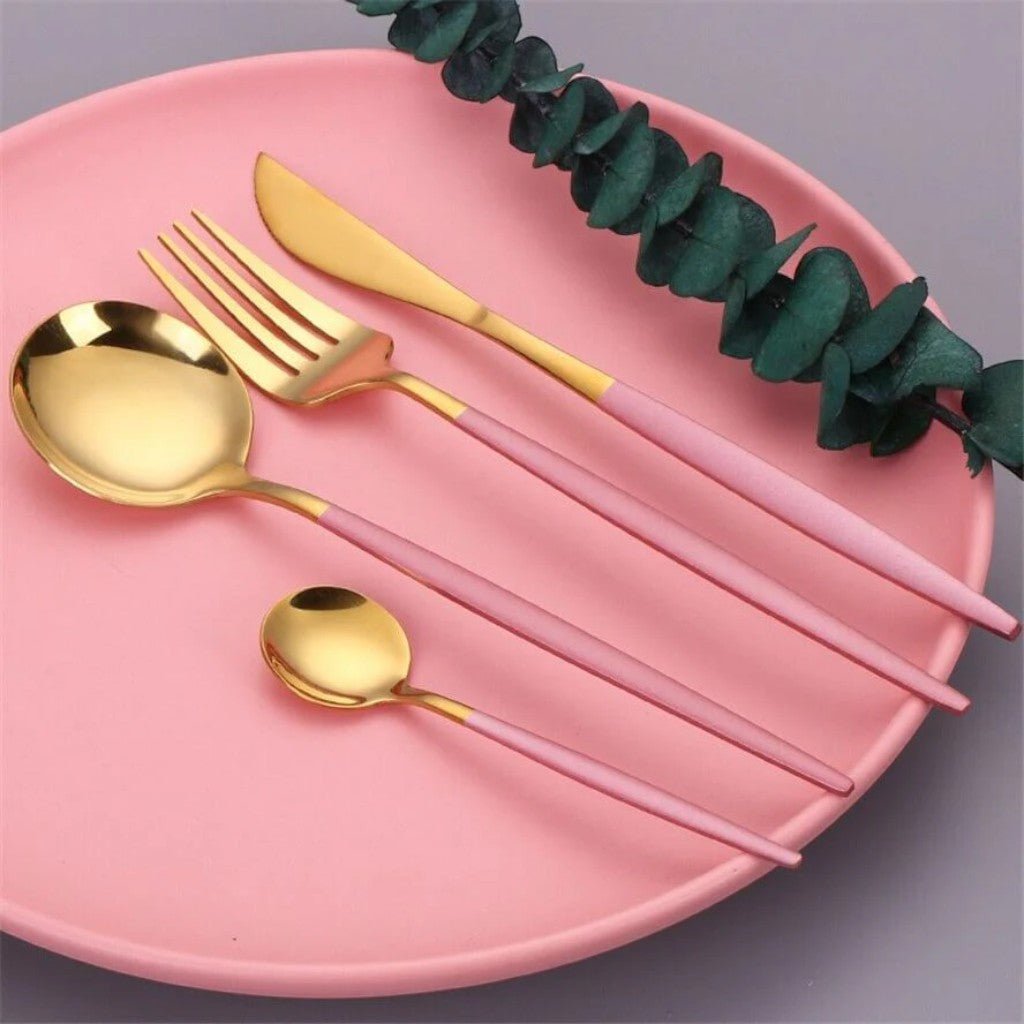 Two-Tone Handle Gold Cutlery Set - 30 Piece Flatware - Tegulane Global