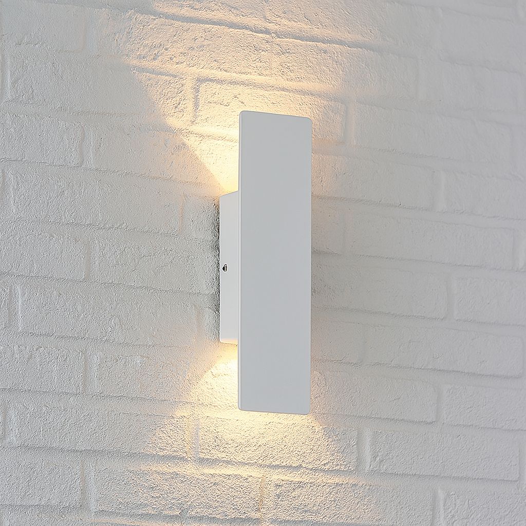 White Weatherproof LED Wall Lights - Outdoor Style and Durability - Tegulane Global